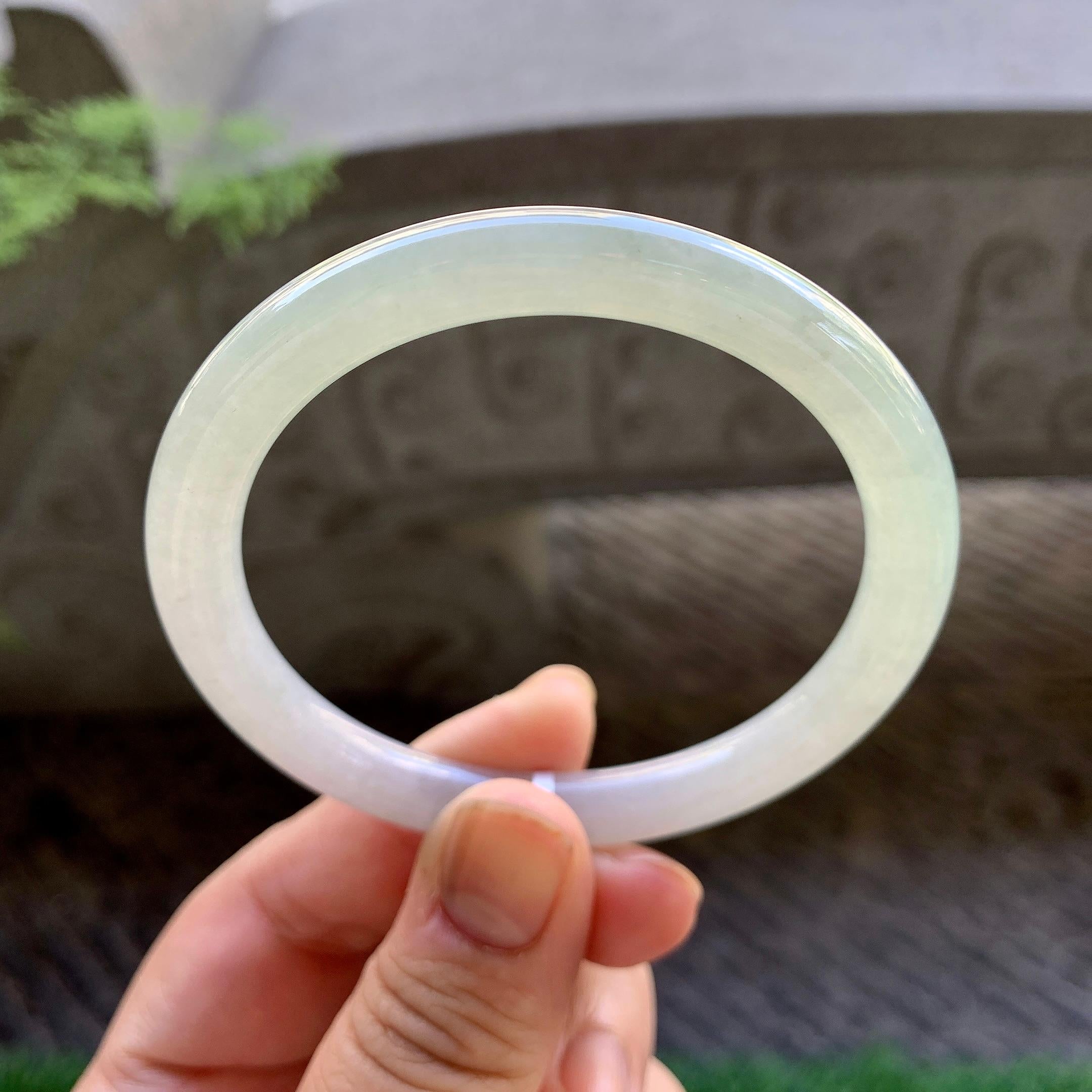 细糯种淡晴底圆条手镯（56.5mm）（yc213151）