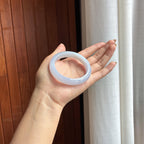细糯冰淡春底翡翠平安镯（55.5mm）（yc420201）