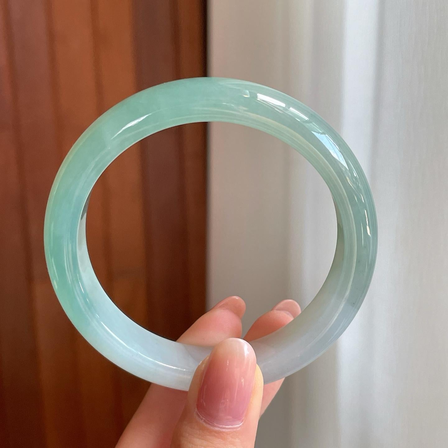 糯冰晴底半山水翡翠平安镯（56mm)（yc363409）