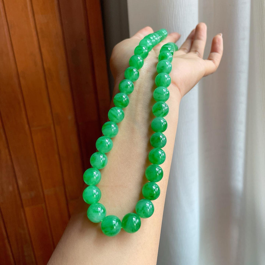 18k金钻镶扣糯冰飘阳绿花翡翠珠串项链（yc276295）