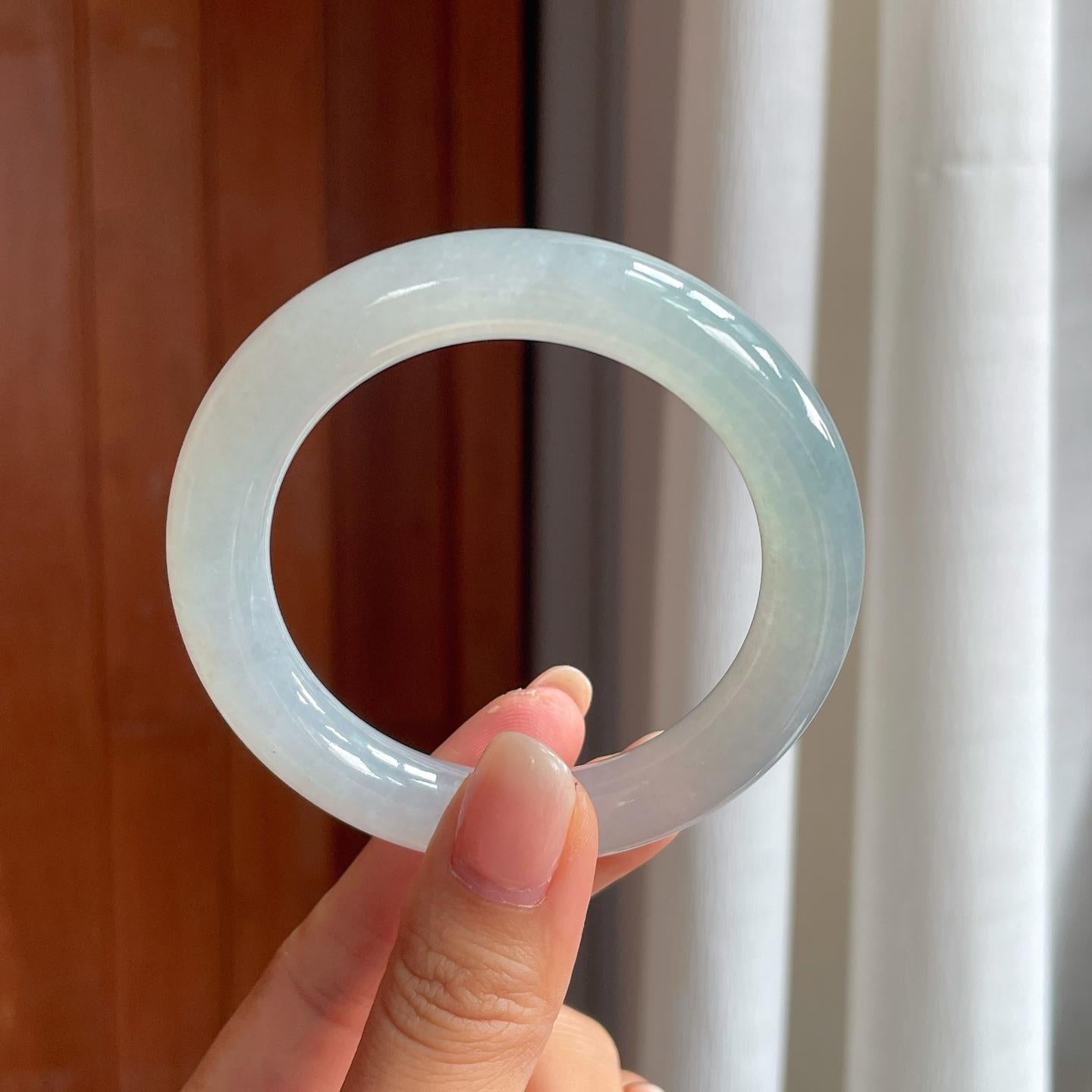 冰种带底色翡翠圆条手镯（53mm）（yc407550）