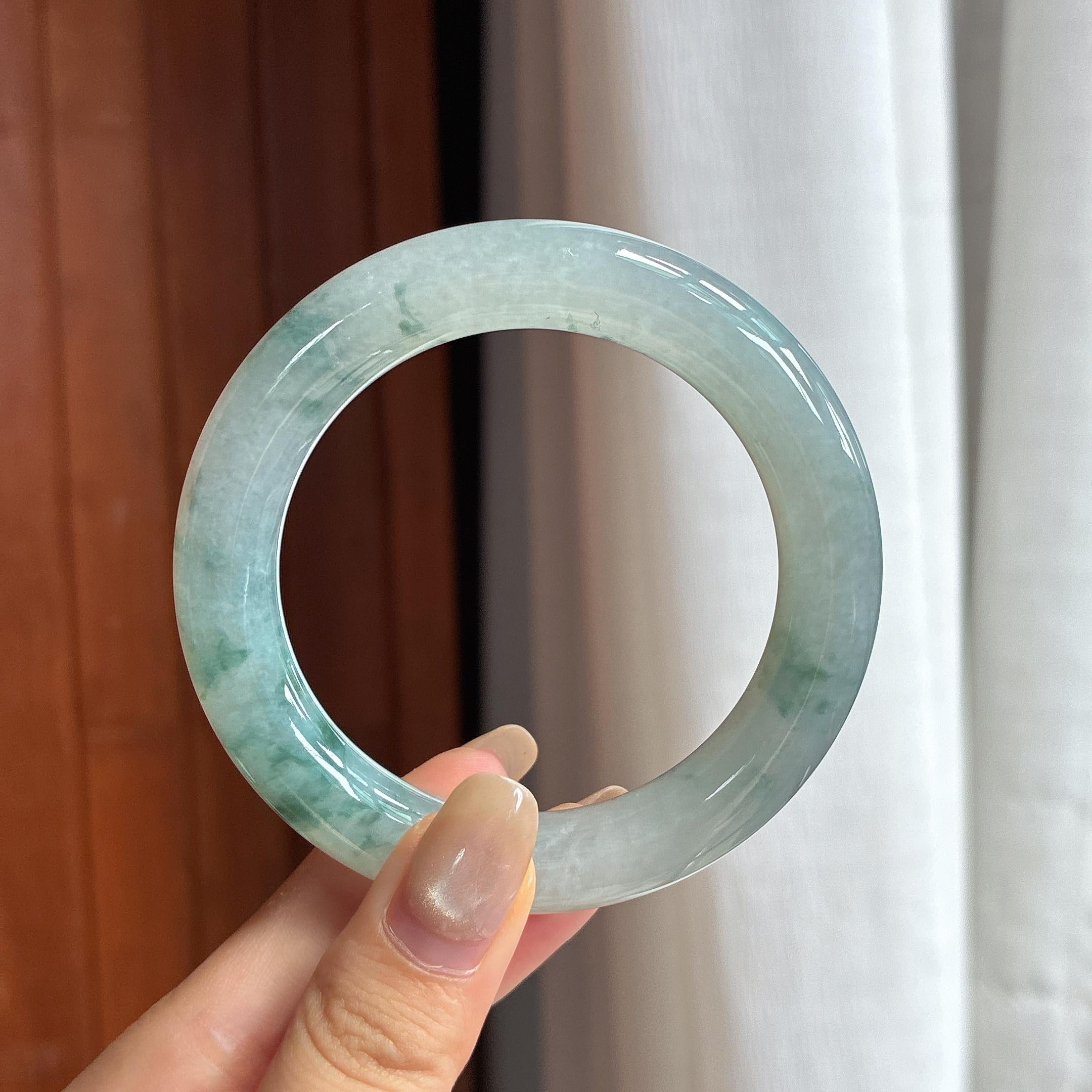 糯冰飘花圆条手镯 53圈 天然缅甸A货翡翠（yc457189）