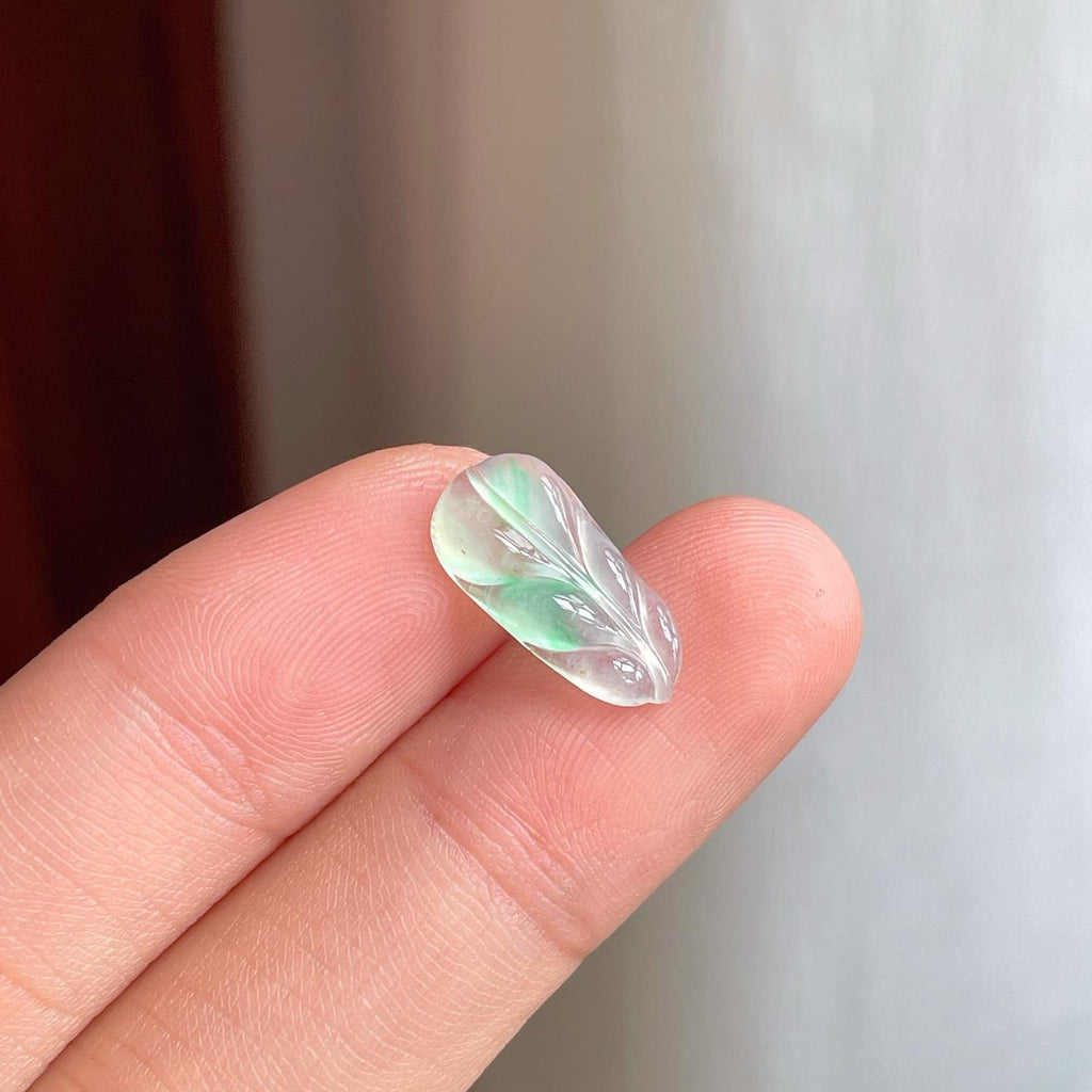 裸石冰种飘绿花翡翠叶子（yc249139）