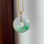 18k金扣糯冰飘绿花翡翠甜甜圈（yc251742）