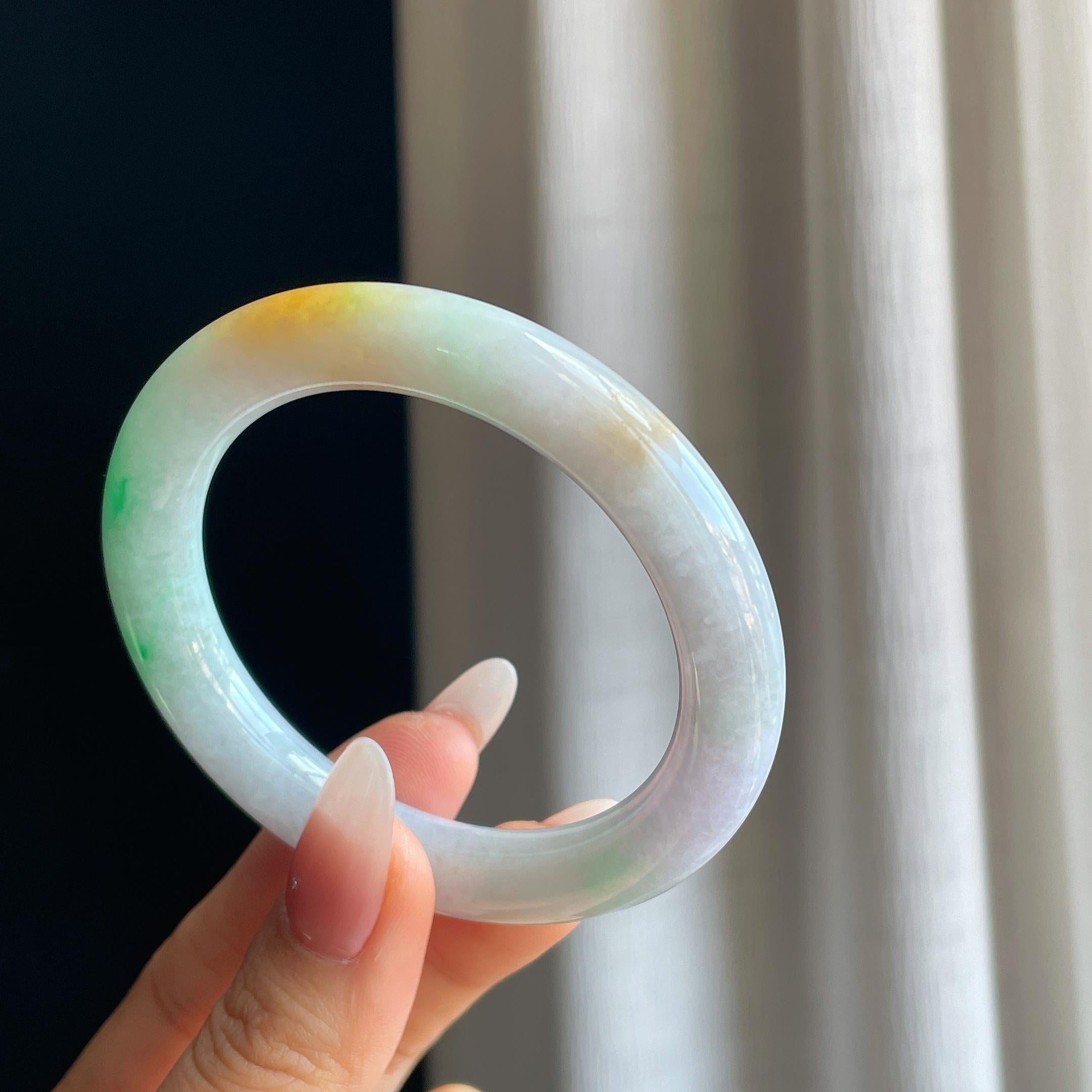 糯冰黄加绿翡翠圆条手镯（53mm）（yc295022）