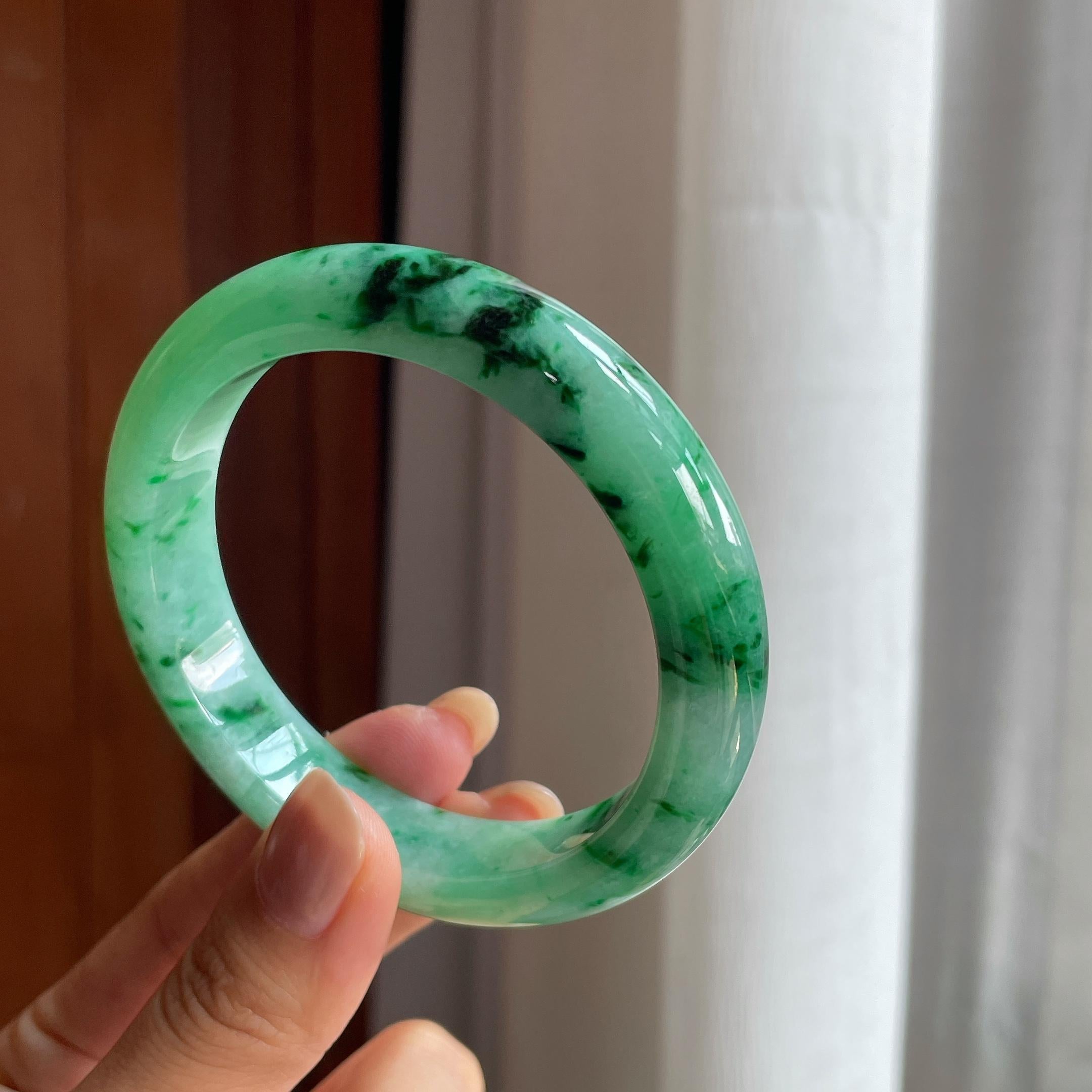 糯冰特色翡翠平安镯(58.5mm)（yc423957）