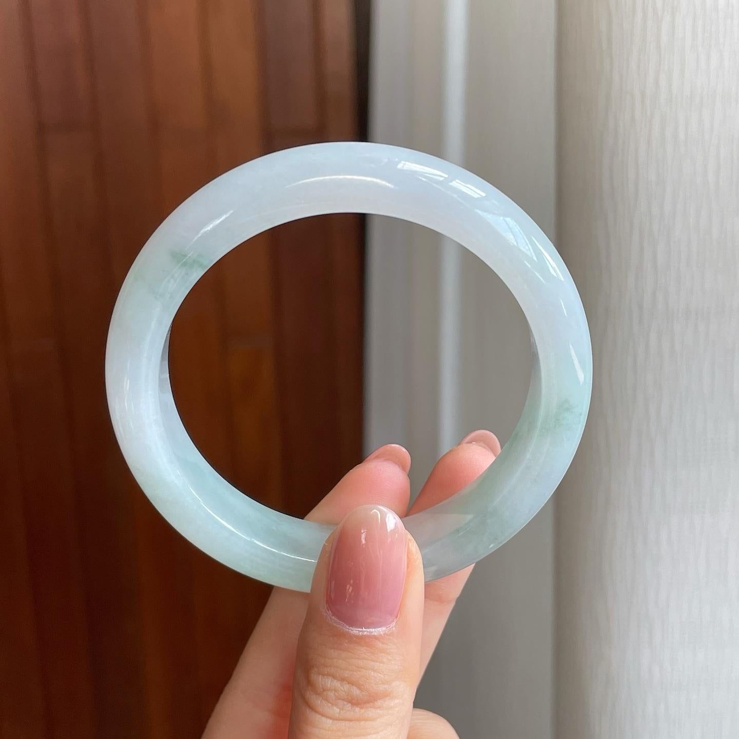 糯冰飘花翡翠平安镯（54.3mm)（yc323701）