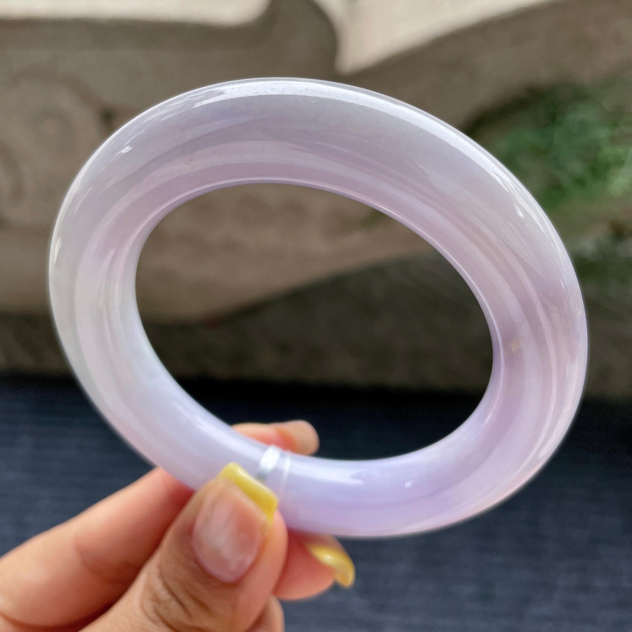 胖圆条    细糯种淡紫罗兰圆条手镯54.2圈         天然缅甸A货翡翠（yc376052）