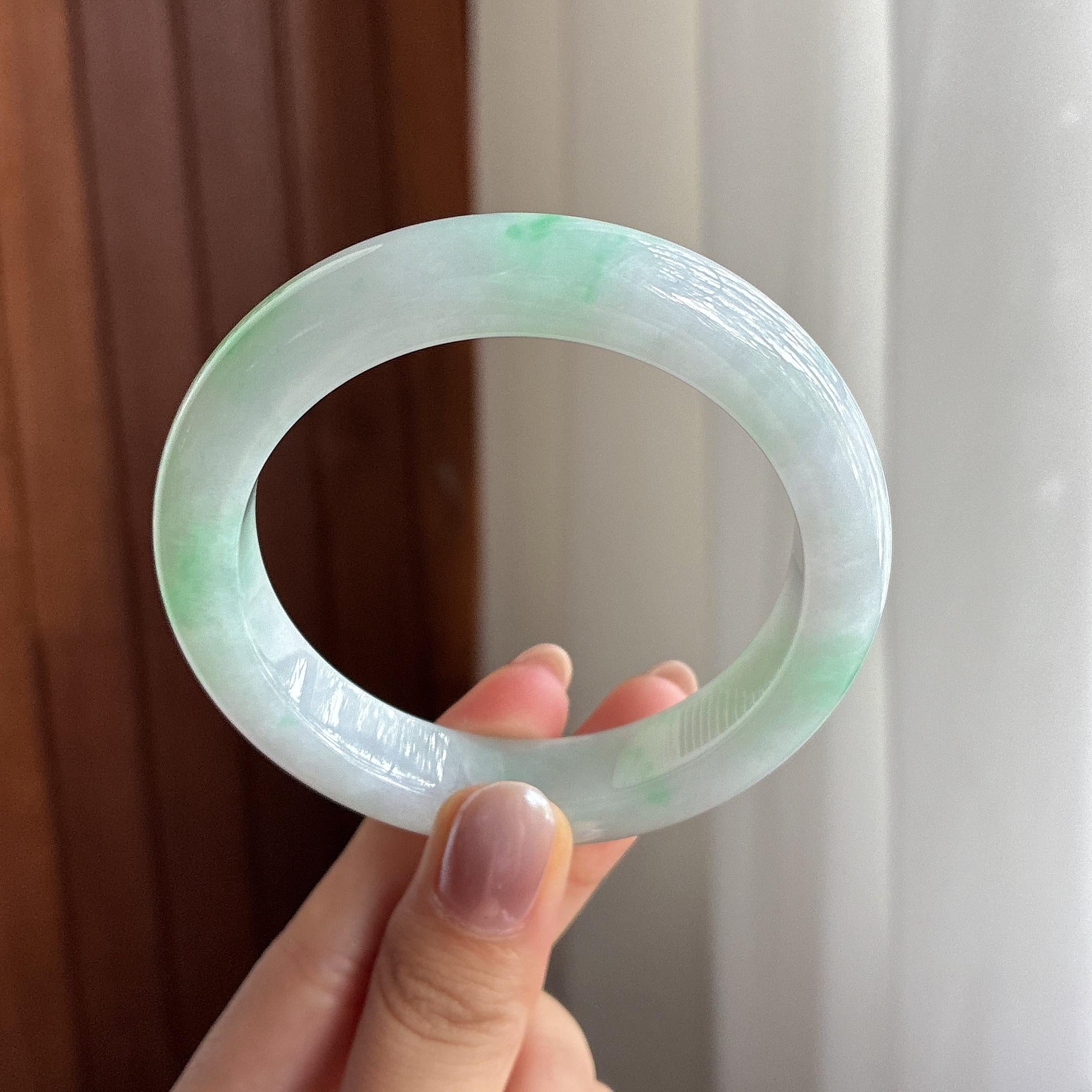 细糯种飘绿花正圈平安镯 57圈 天然缅甸A货翡翠（yc495417）