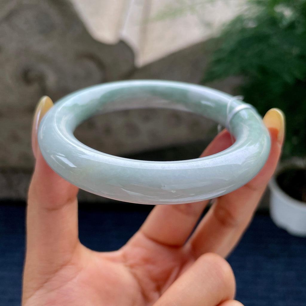糯种带底色圆条手镯56.7圈 天然缅甸A货翡翠（yc481933）
