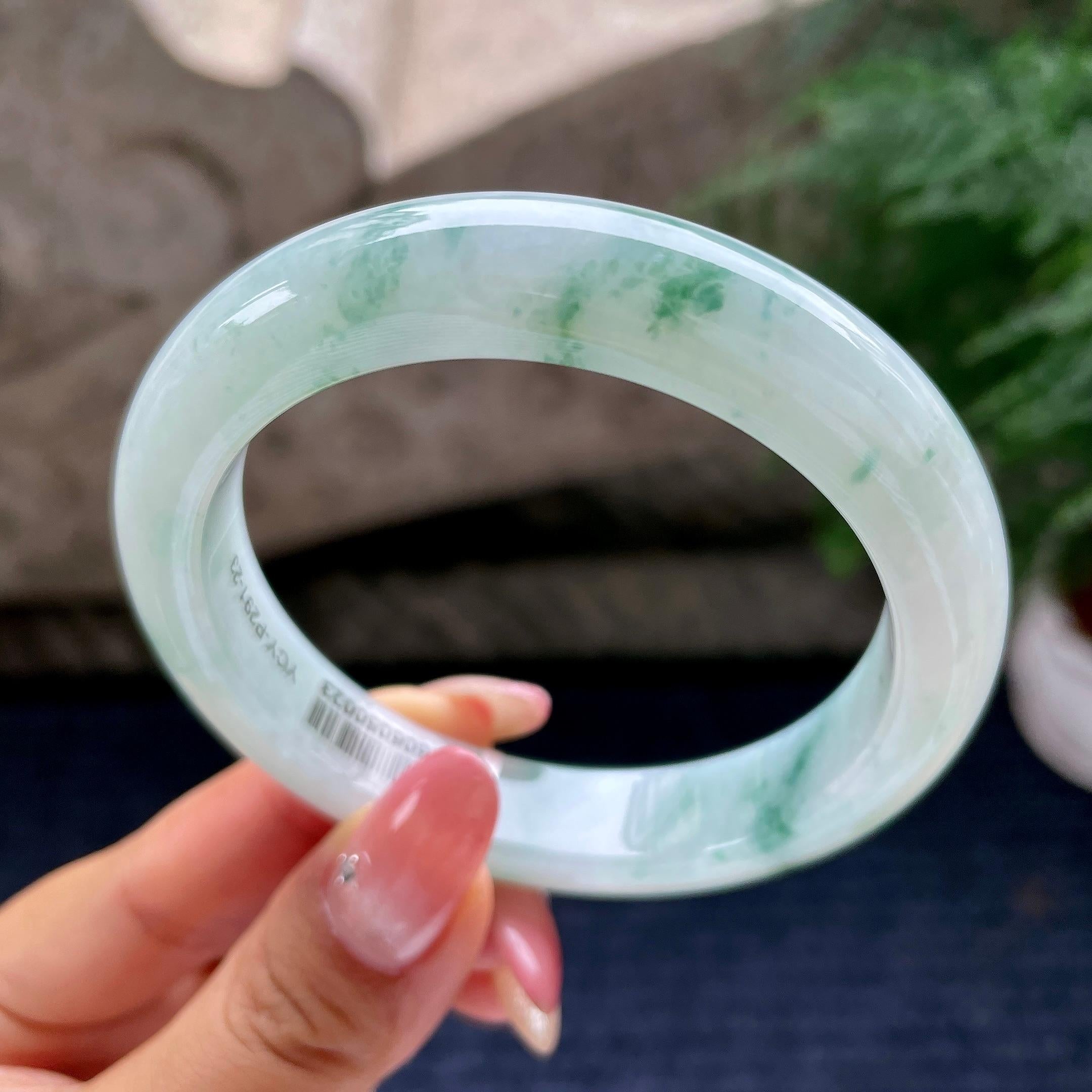 糯冰种飘花正圈平安镯58.2圈   天然缅甸A货翡翠（yc441117）