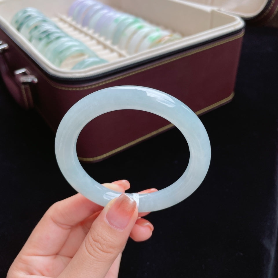 糯冰圆条湖水蓝翡翠手镯（55.5mm）（yc017384）