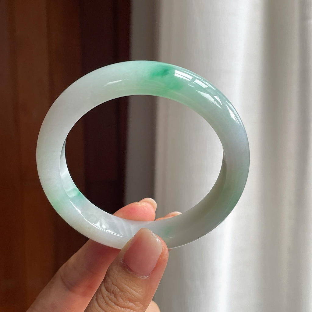 糯冰带色翡翠平安镯（57.5mm）（yc377983）