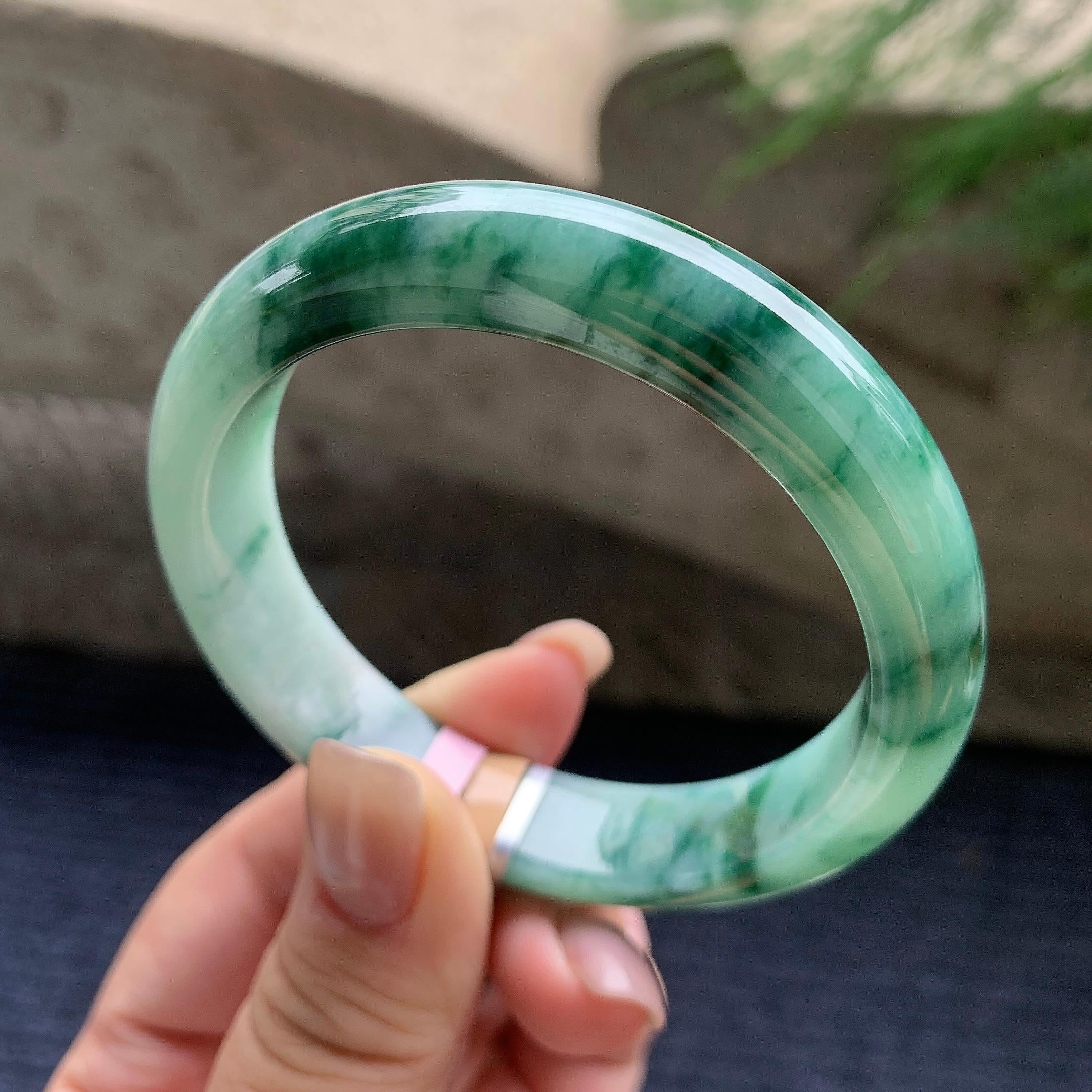 细糯种飘蓝花正圈平安镯  56.8圈口 天然缅甸A货翡翠（yc405538）