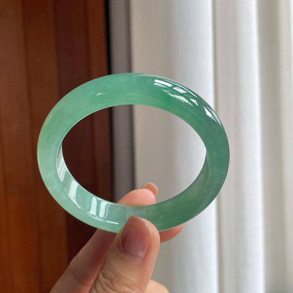 冰种湖水绿翡翠平安镯（54mm）（yc286524）