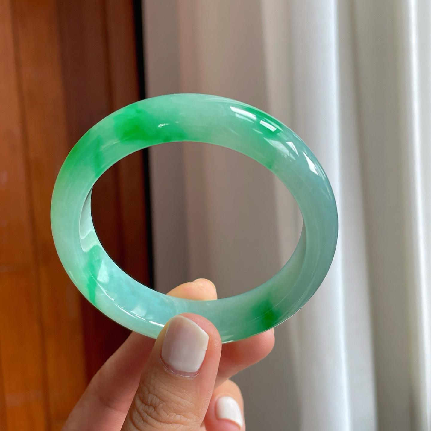 冰种带色翡翠平安镯（56mm）（yc249169）