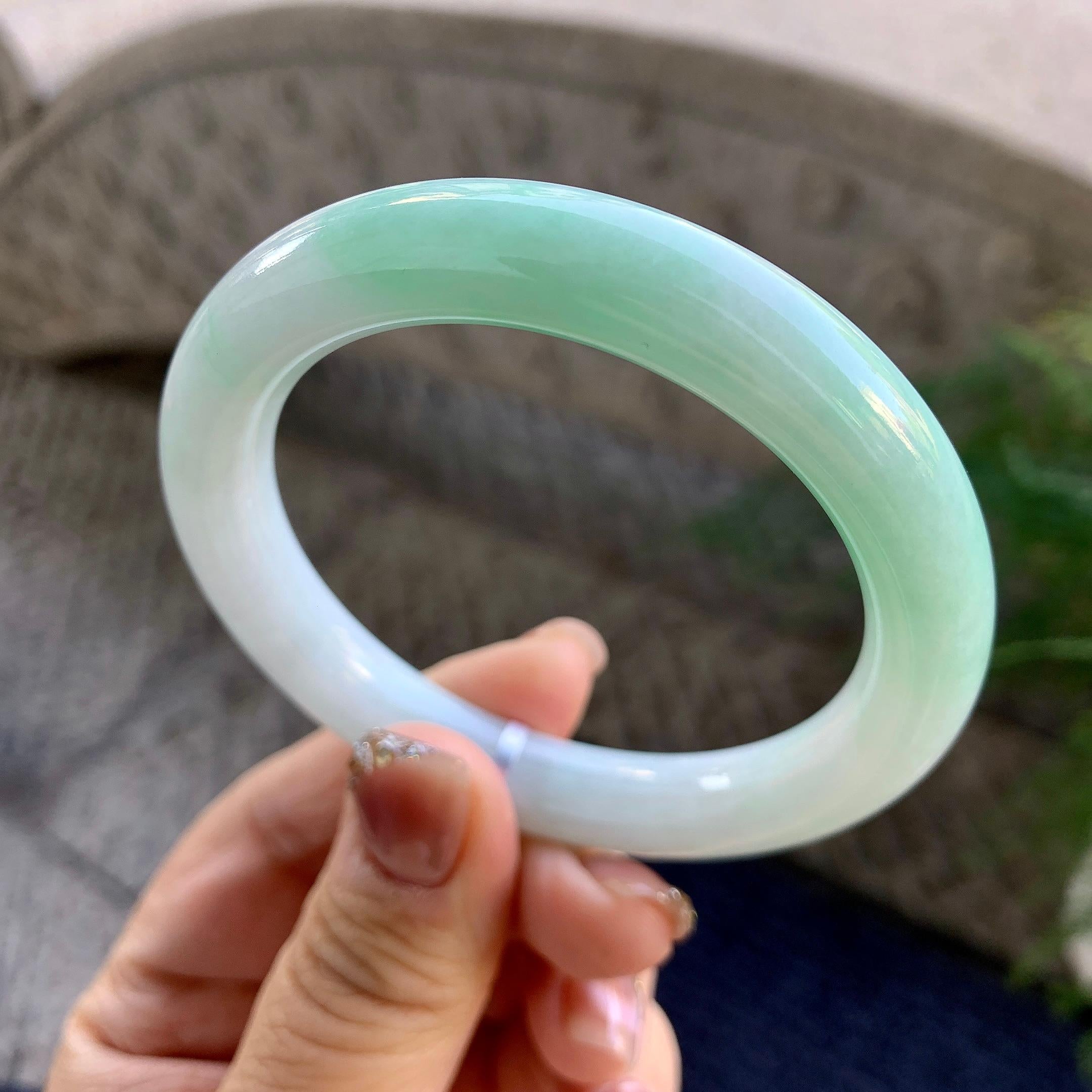 细糯种淡晴底圆条手镯（54mm）（yc276207）