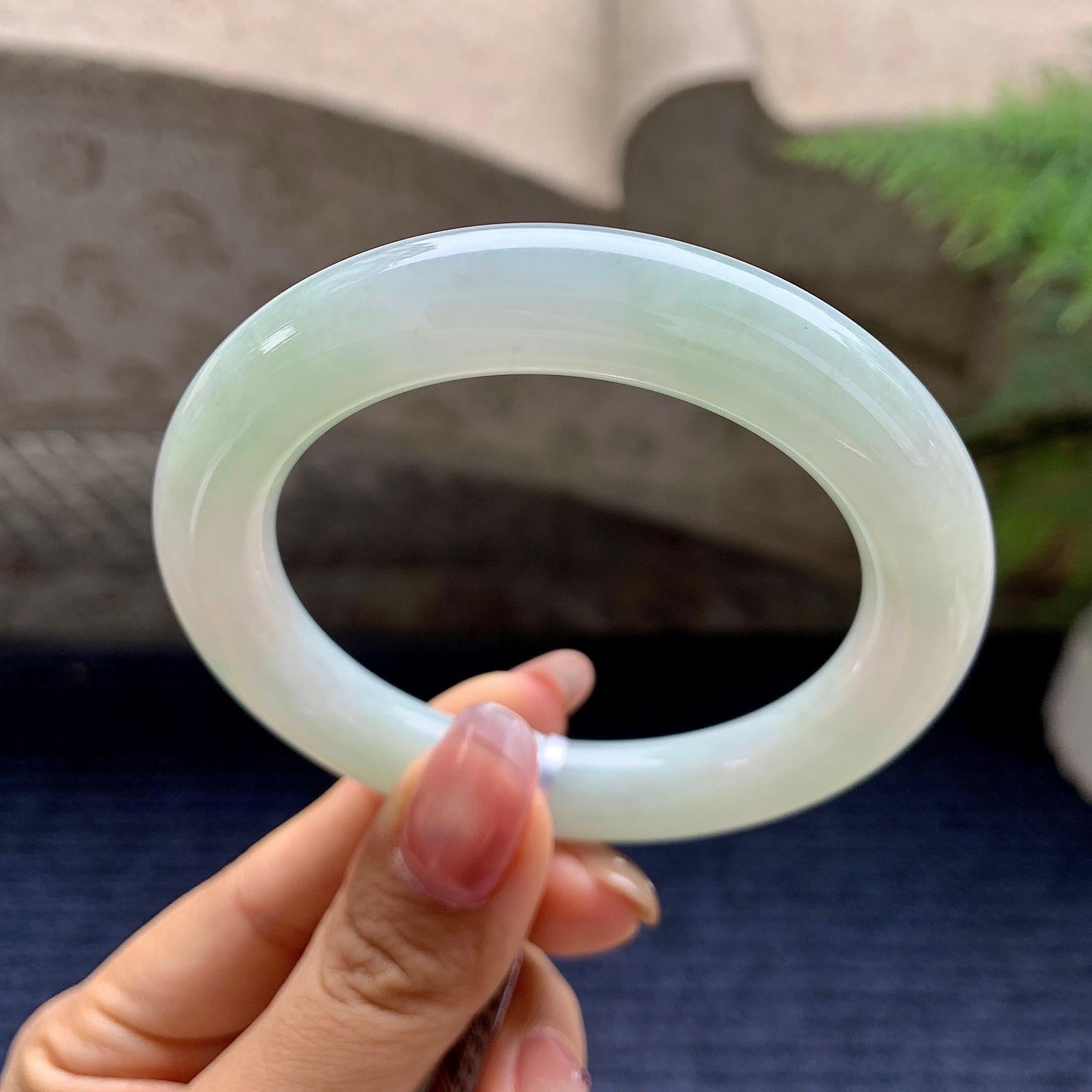 细糯种晴底圆条手镯（54.7mm）（yc281531）