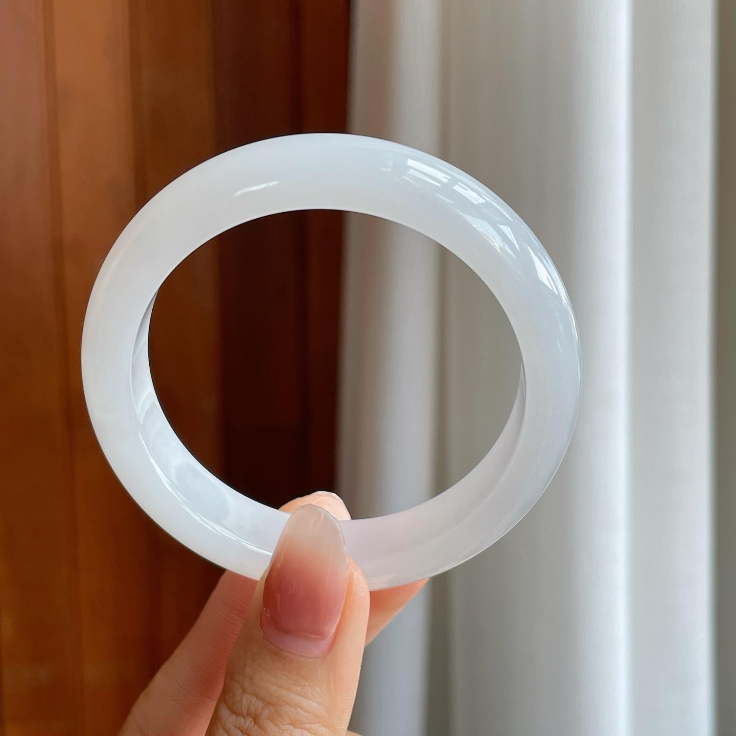 细糯冰白月光翡翠平安镯（54.5mm）（yc318677）