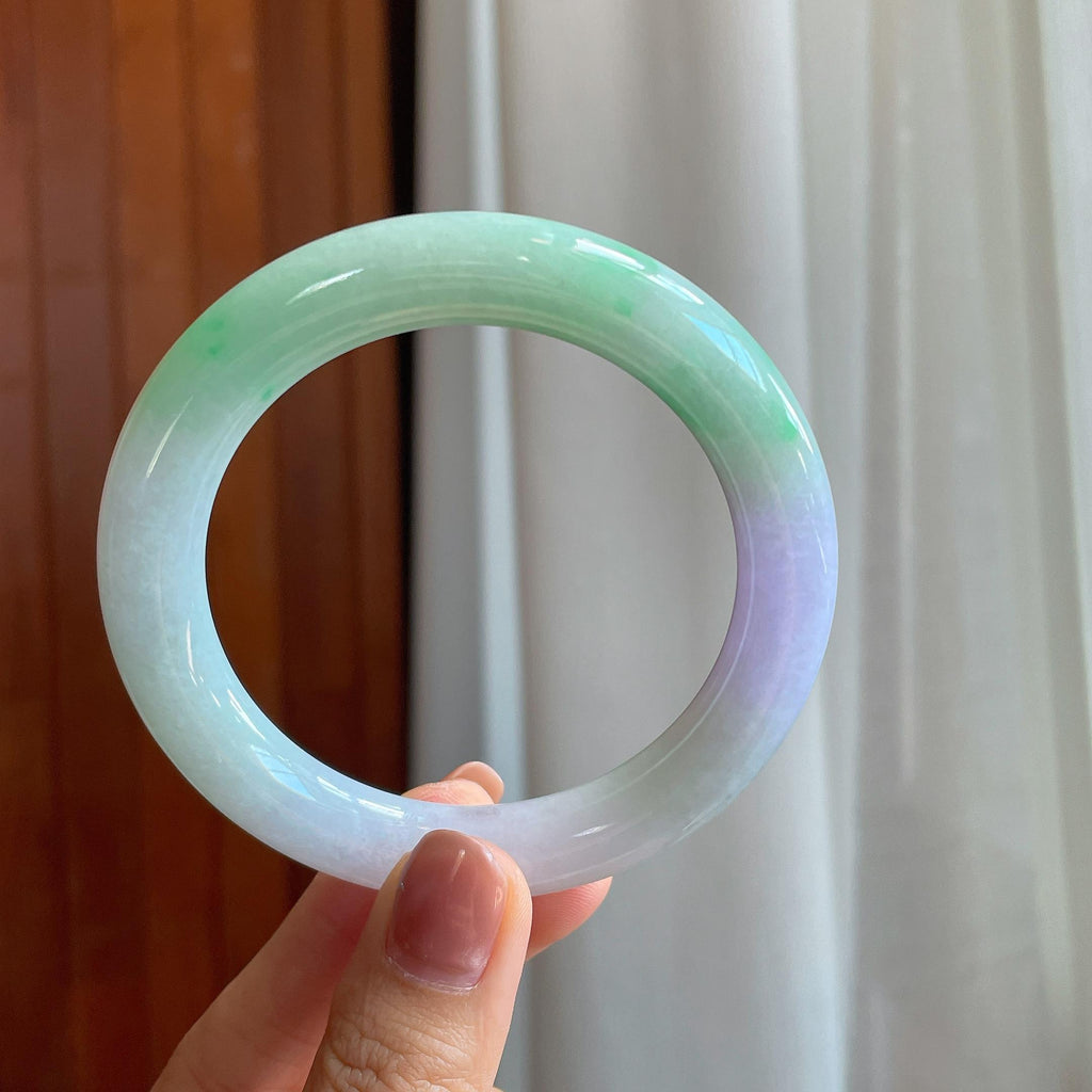 糯冰春带彩翡翠圆条手镯（57mm）（yc284627）