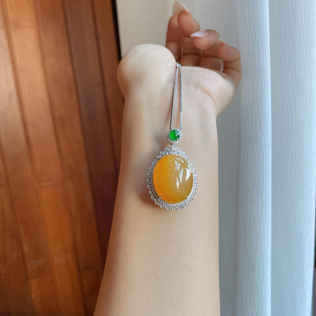 18k金钻镶糯冰黄翡翡翠鸽子蛋（yc270314）