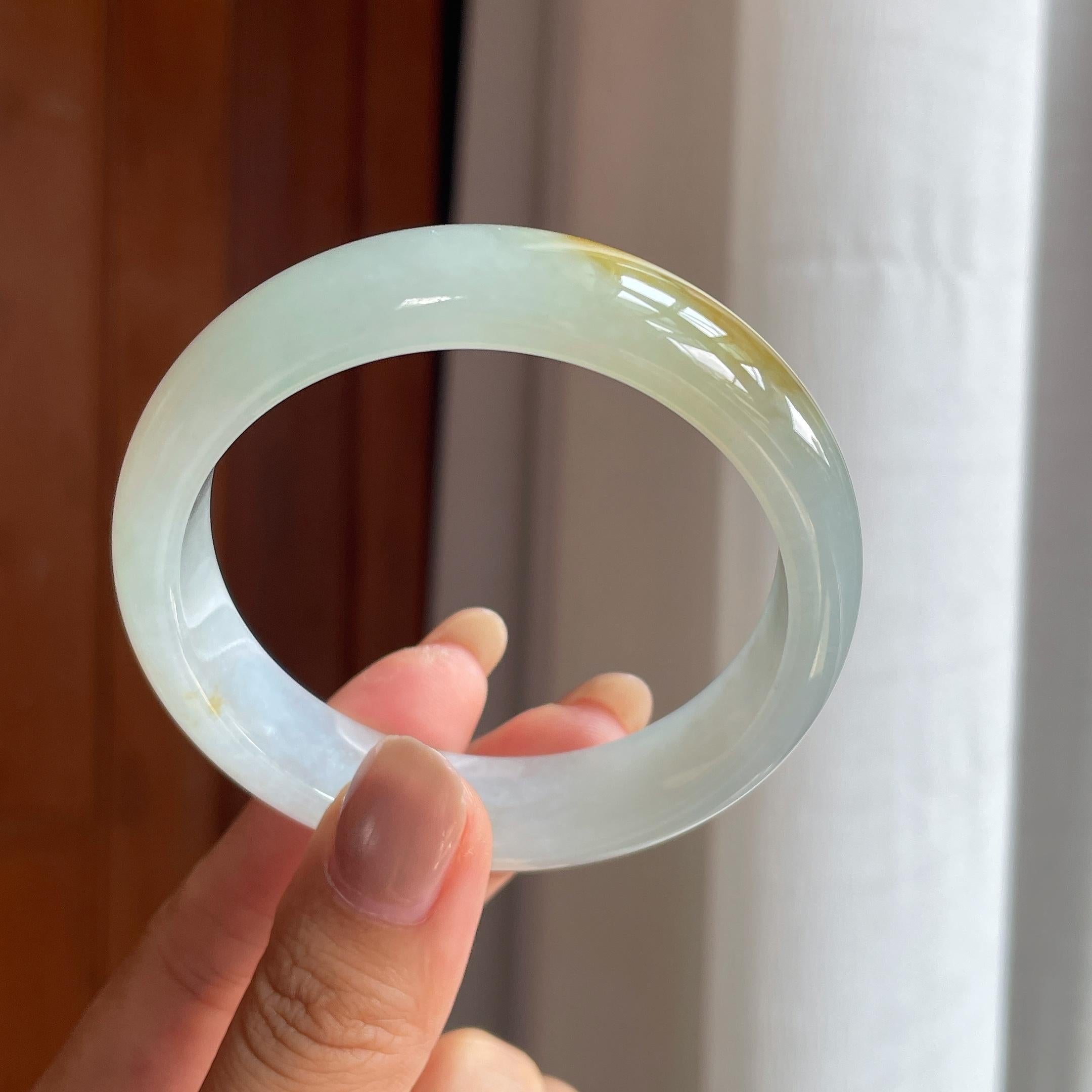 冰种黄翡翡翠平安镯(55.5mm)（yc420202）