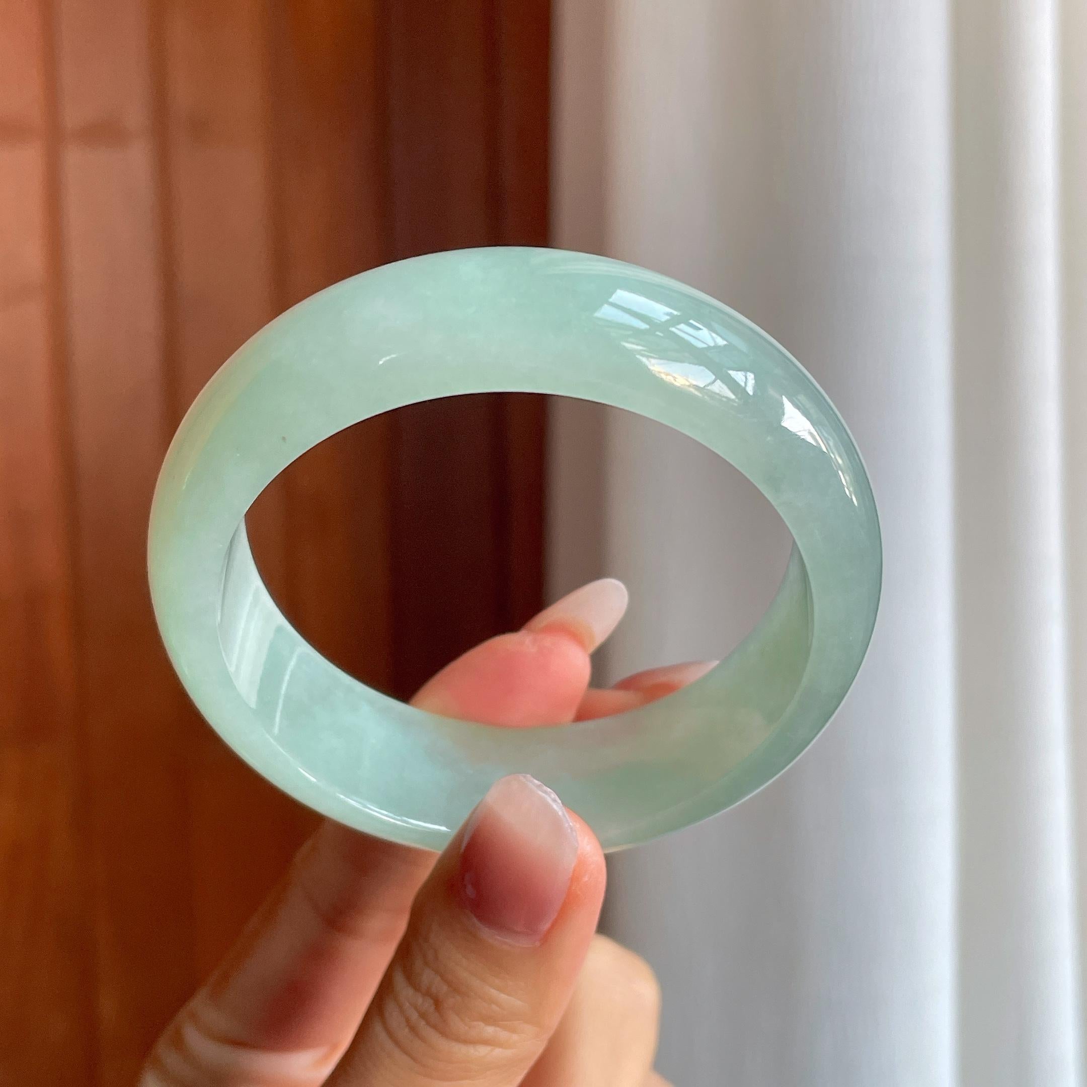 冰种晴底翡翠宽版平安镯（58mm）（yc312077）