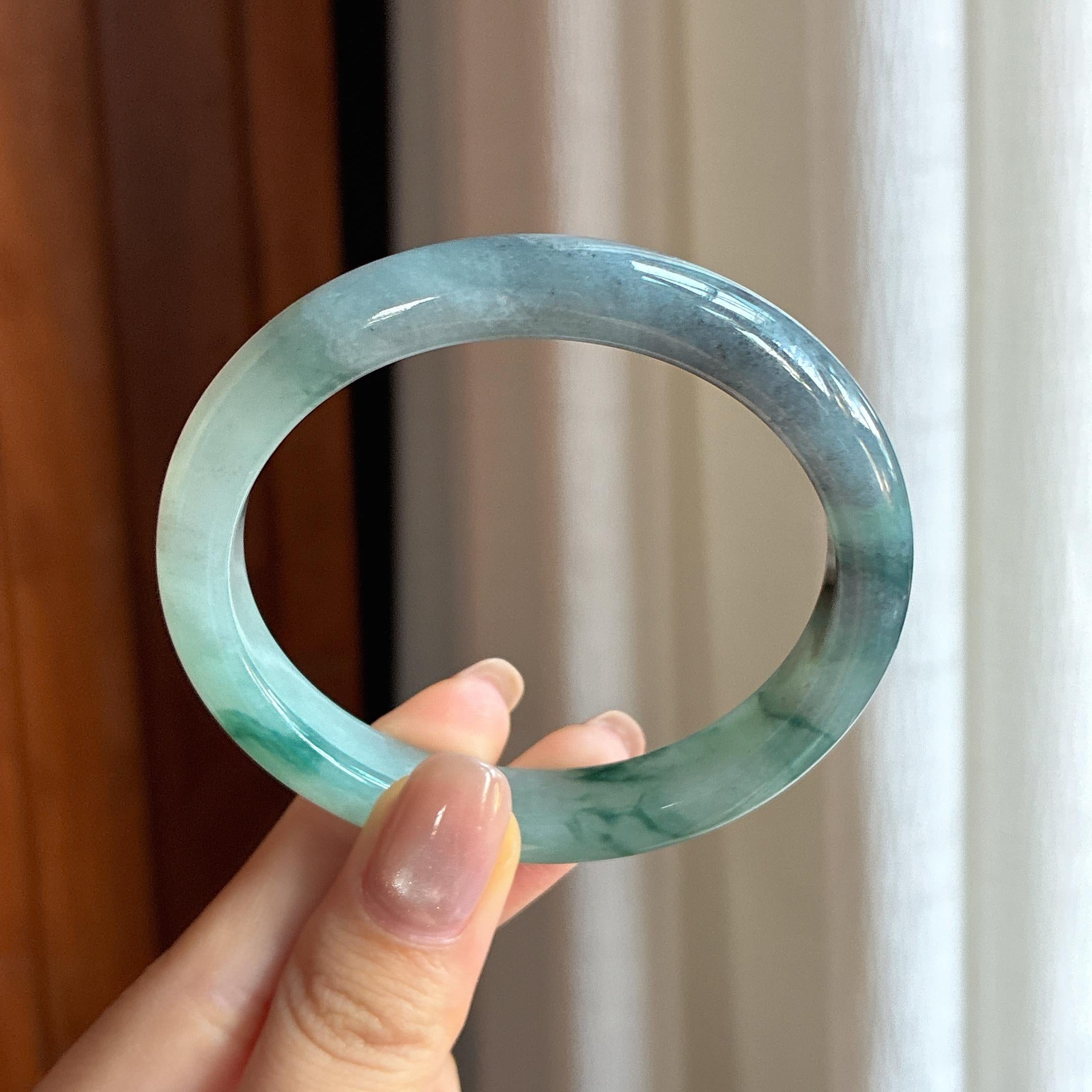 糯冰特色乌鸡翡翠贵妃镯 57圈（yc436777）