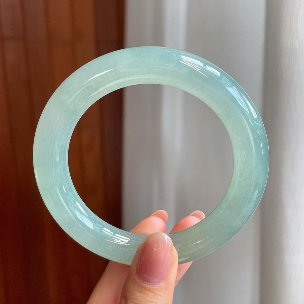 冰种晴底翡翠圆条手镯（58mm)（yc342189）