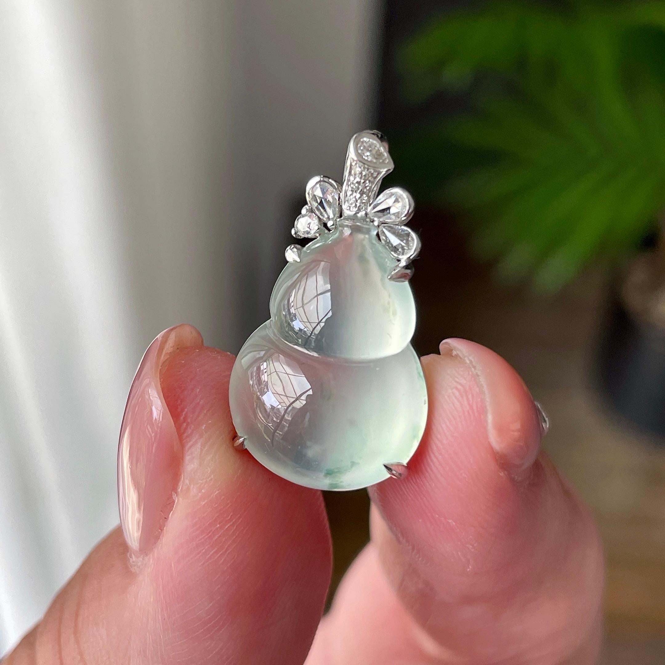 18K金钻镶冰种飘绿花葫芦吊坠 天然缅甸A货翡翠（yc480498）