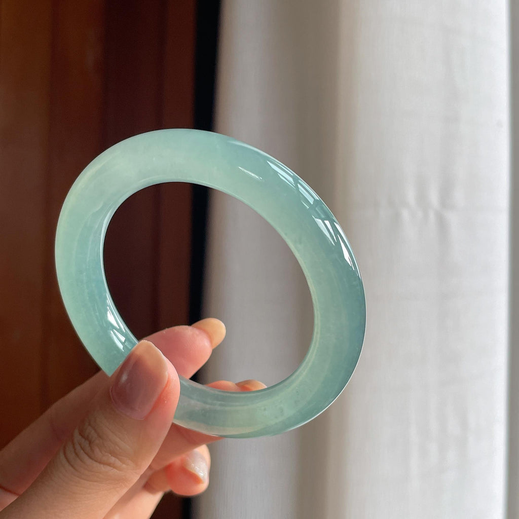 冰种蓝晴底翡翠圆条手镯(54mm)（yc415367）