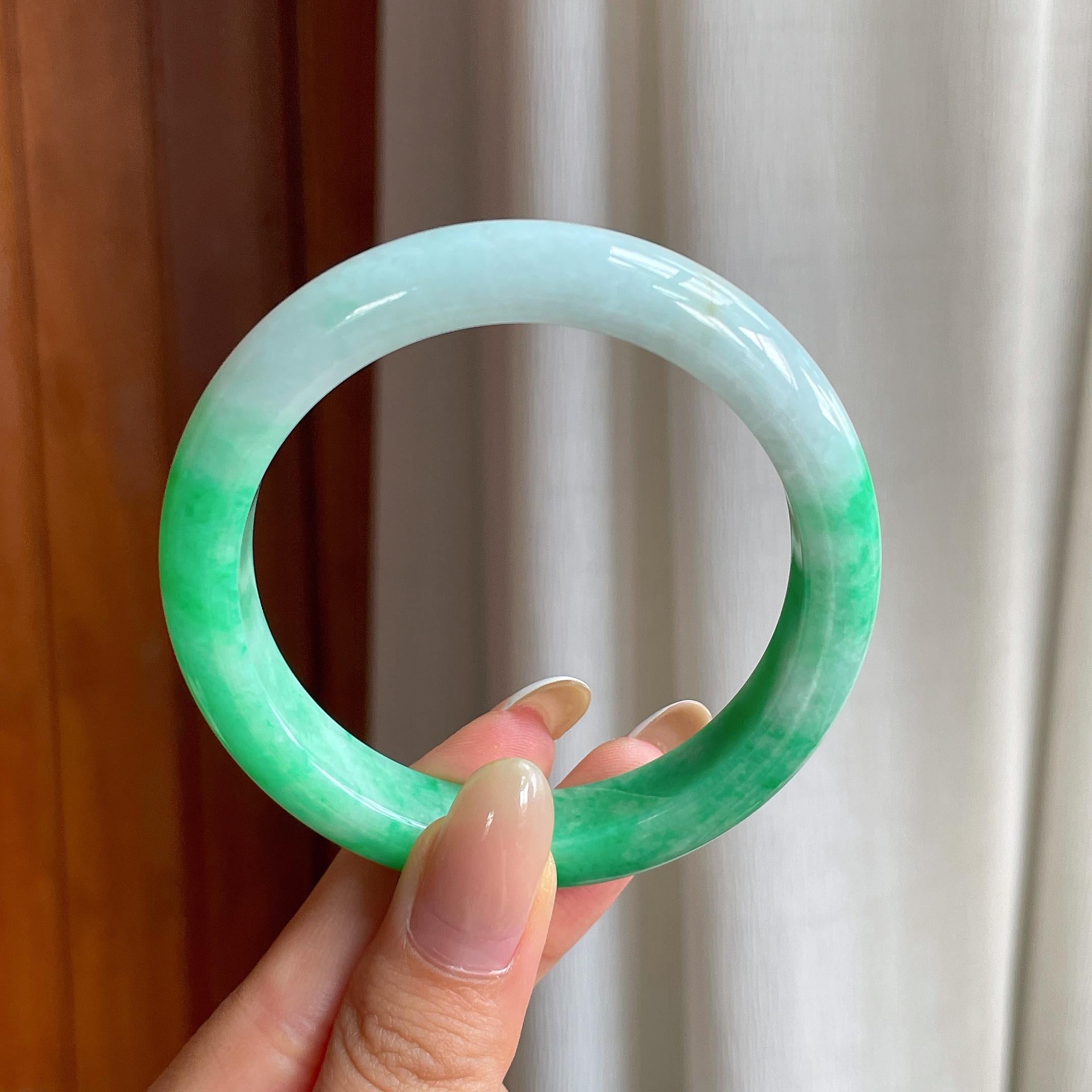 糯冰带色翡翠平安镯（55mm)（yc416038）