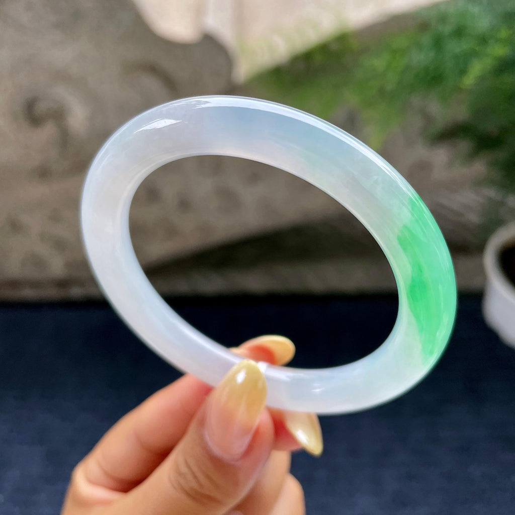 糯冰种飘绿圆条手镯55.2圈 天然缅甸A货翡翠（yc489328）