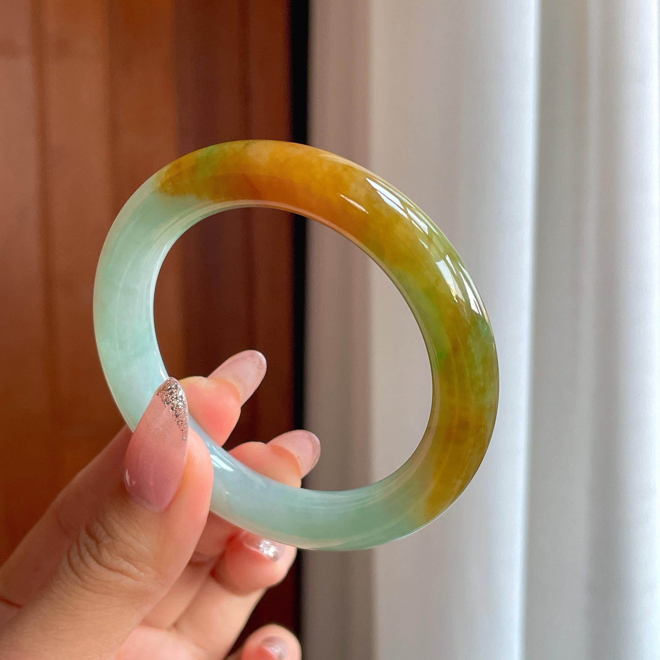 糯冰特色黄翡圆条翡翠手镯（53.3mm）（yc353520）