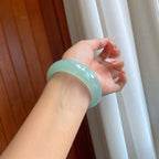 糯冰蓝晴底宽版翡翠平安镯（58mm）（yc274559）