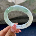 细糯种飘花飘黄翡正圈平安镯55.6圈      天然缅甸A货翡翠（yc424807）