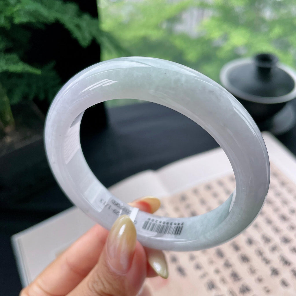细糯种淡春彩正圈平安镯57圈 天然缅甸A货翡翠（yc473068）