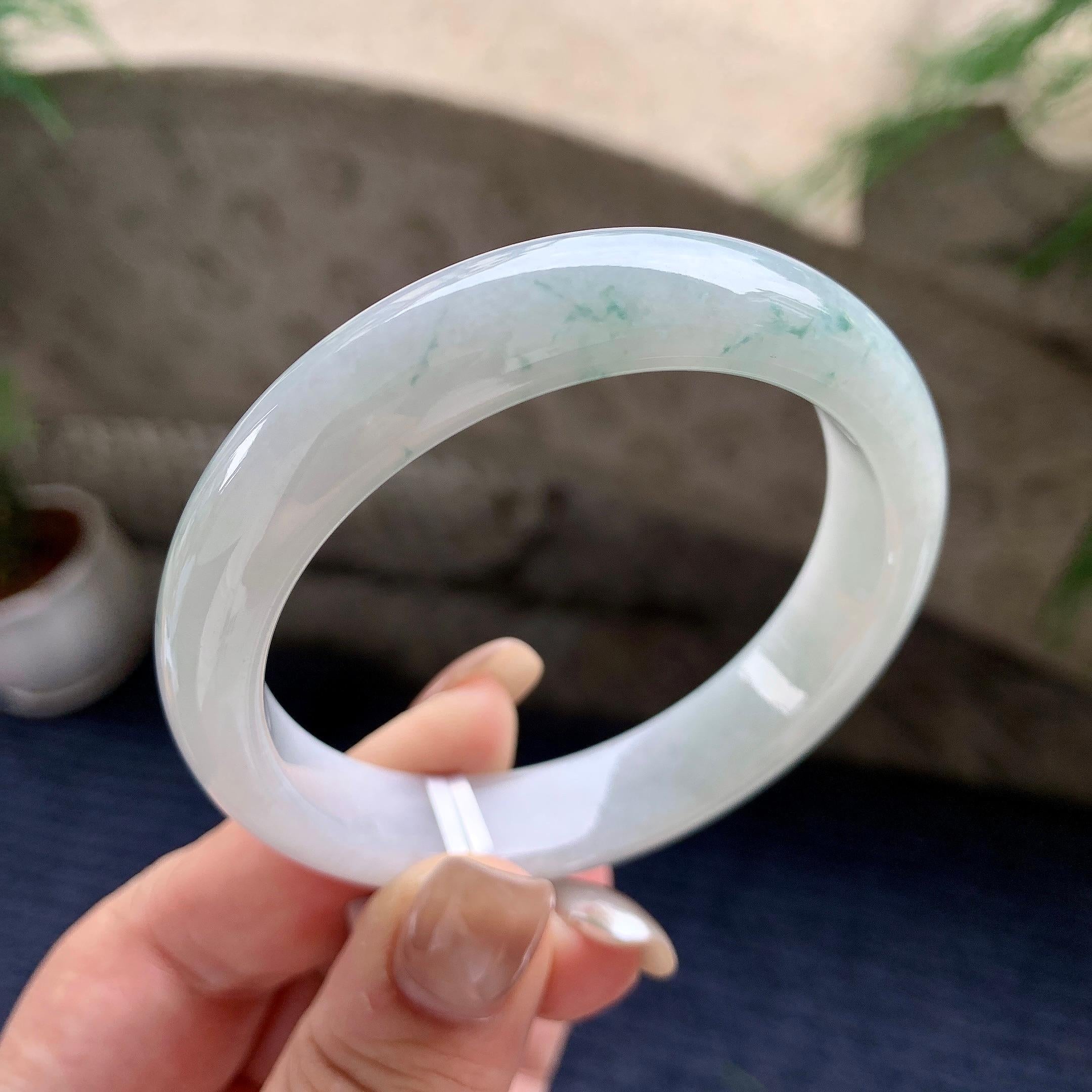 细糯种飘蓝花正圈平安镯  54圈口  天然缅甸A货翡翠（yc441176）