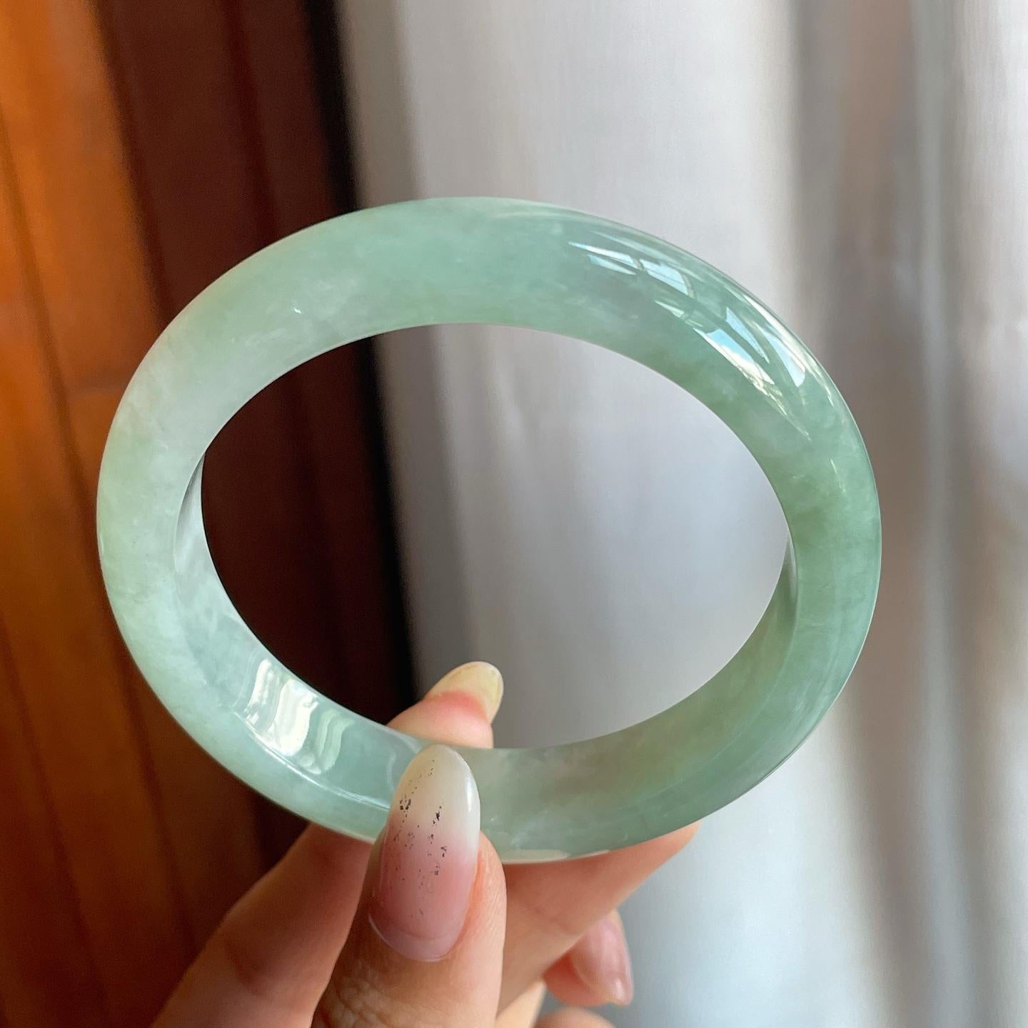 糯冰种晴底翡翠平安镯（55.8mm）（yc220802）