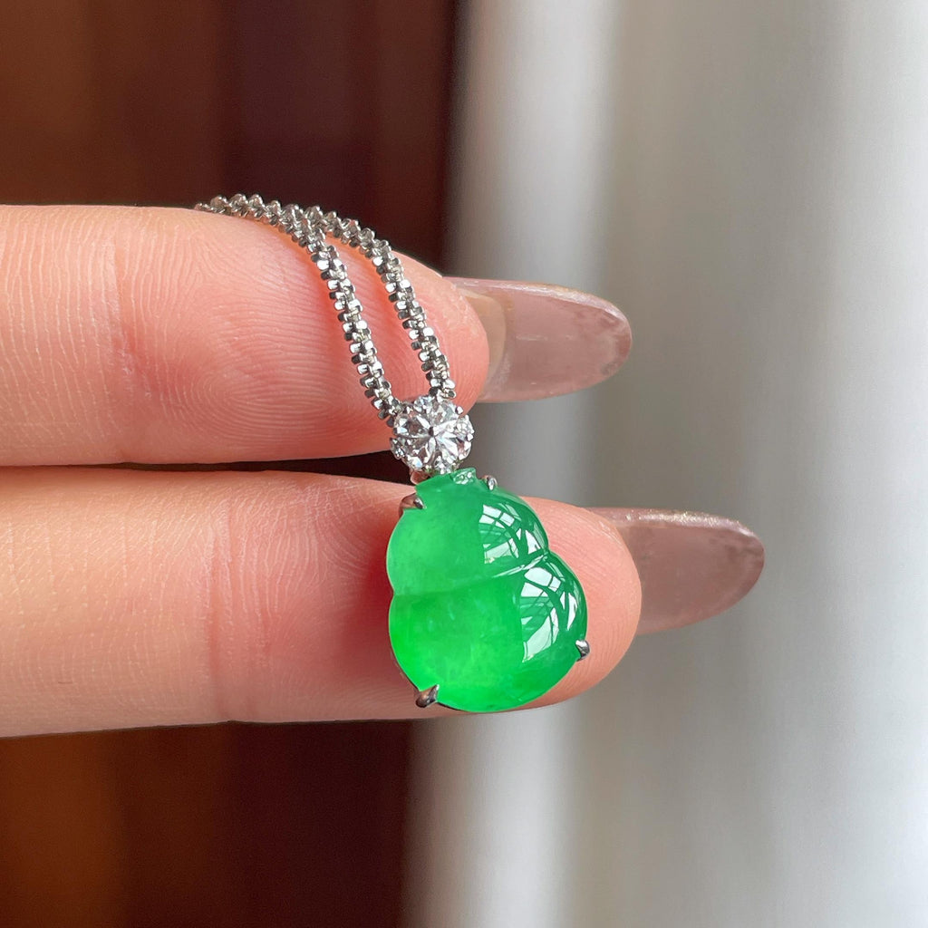 18k金钻镶冰种甜绿翡翠葫芦（yc360258）