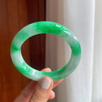 糯种带色翡翠平安镯（59mm）（yc249154）