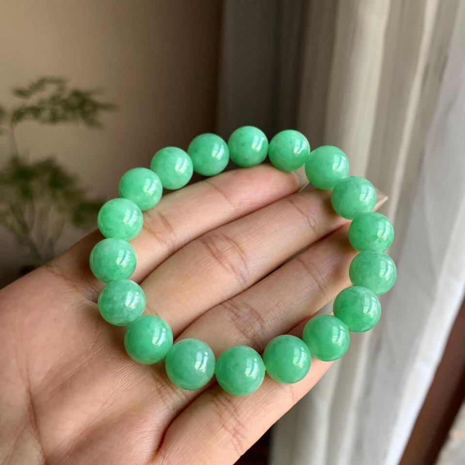 细糯种满绿手串（yc028540）