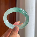 冰种宽版飘花翡翠平安镯(57.5mm)（yc423958）