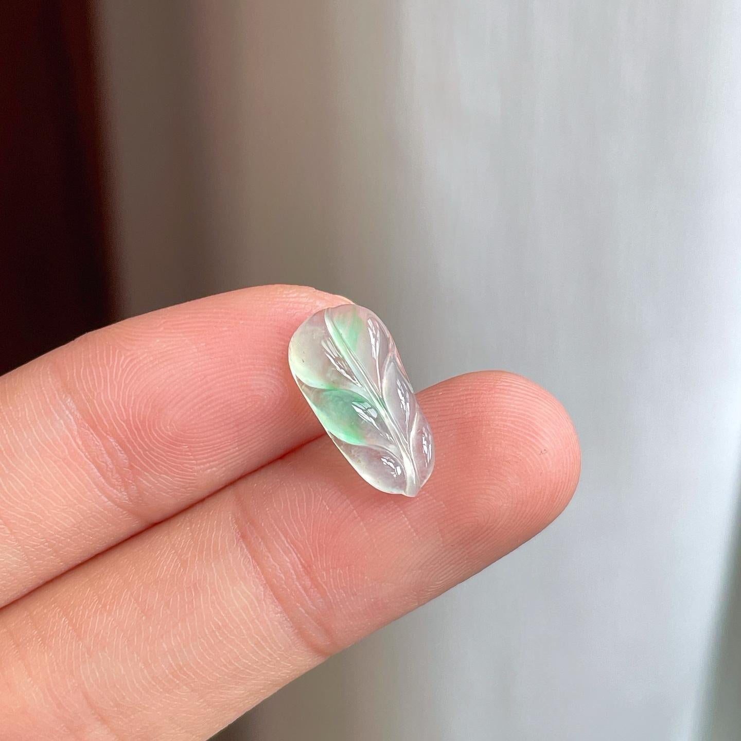 裸石冰种飘绿花翡翠叶子（yc249139）