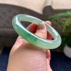 糯冰种晴底飘花圆条手镯（55.4mm）（yc228508）