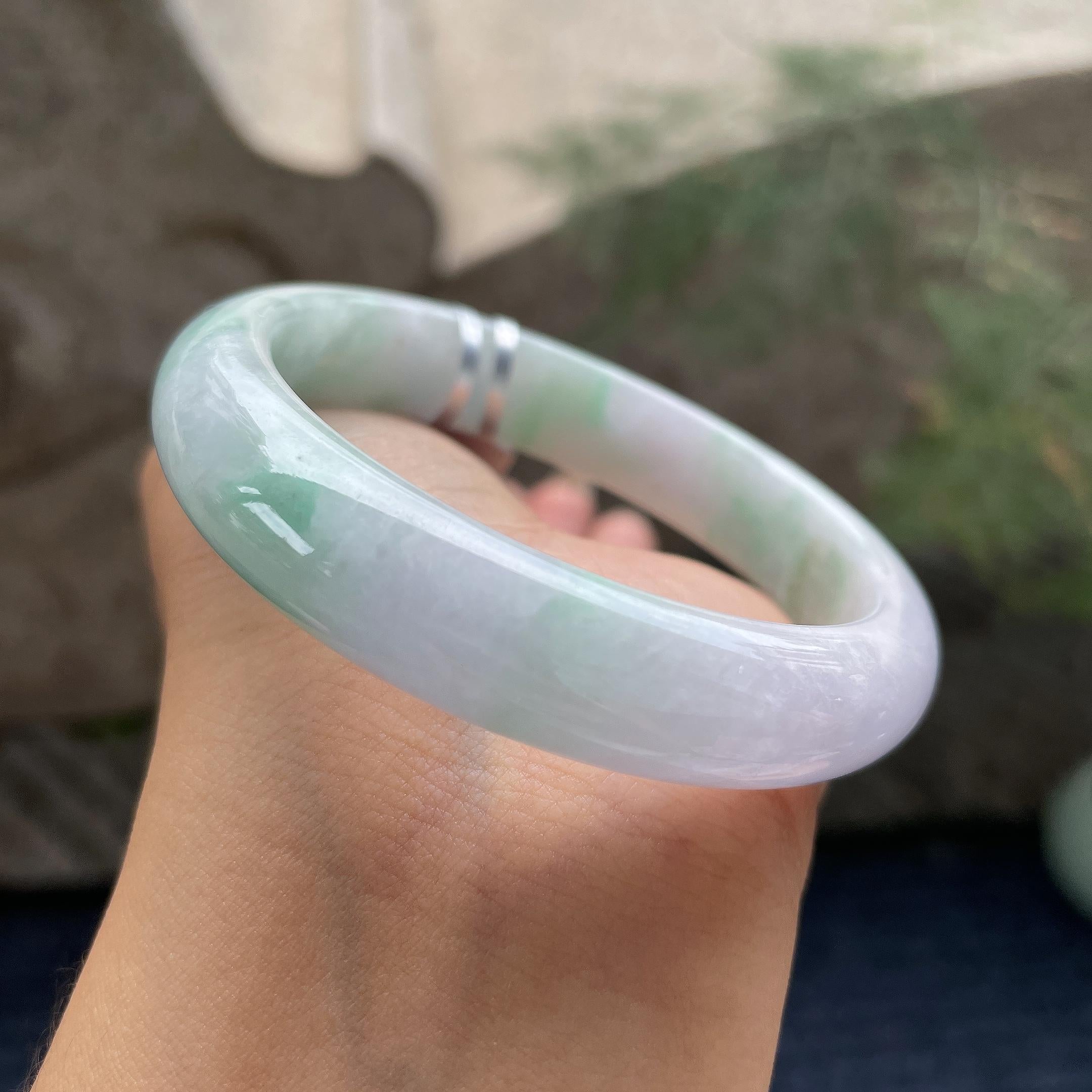 细糯种飘花正圈平安镯56.3圈      天然缅甸A货翡翠（yc421242）