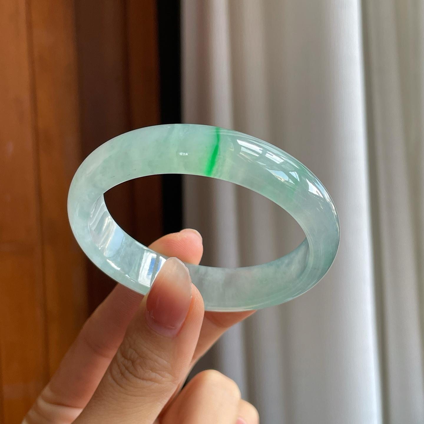 冰种金丝翠翡翠贵妃镯（54.5mm）（yc318654）