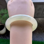 糯冰种黄翡圆条手镯（54.8mm）（yc229797）