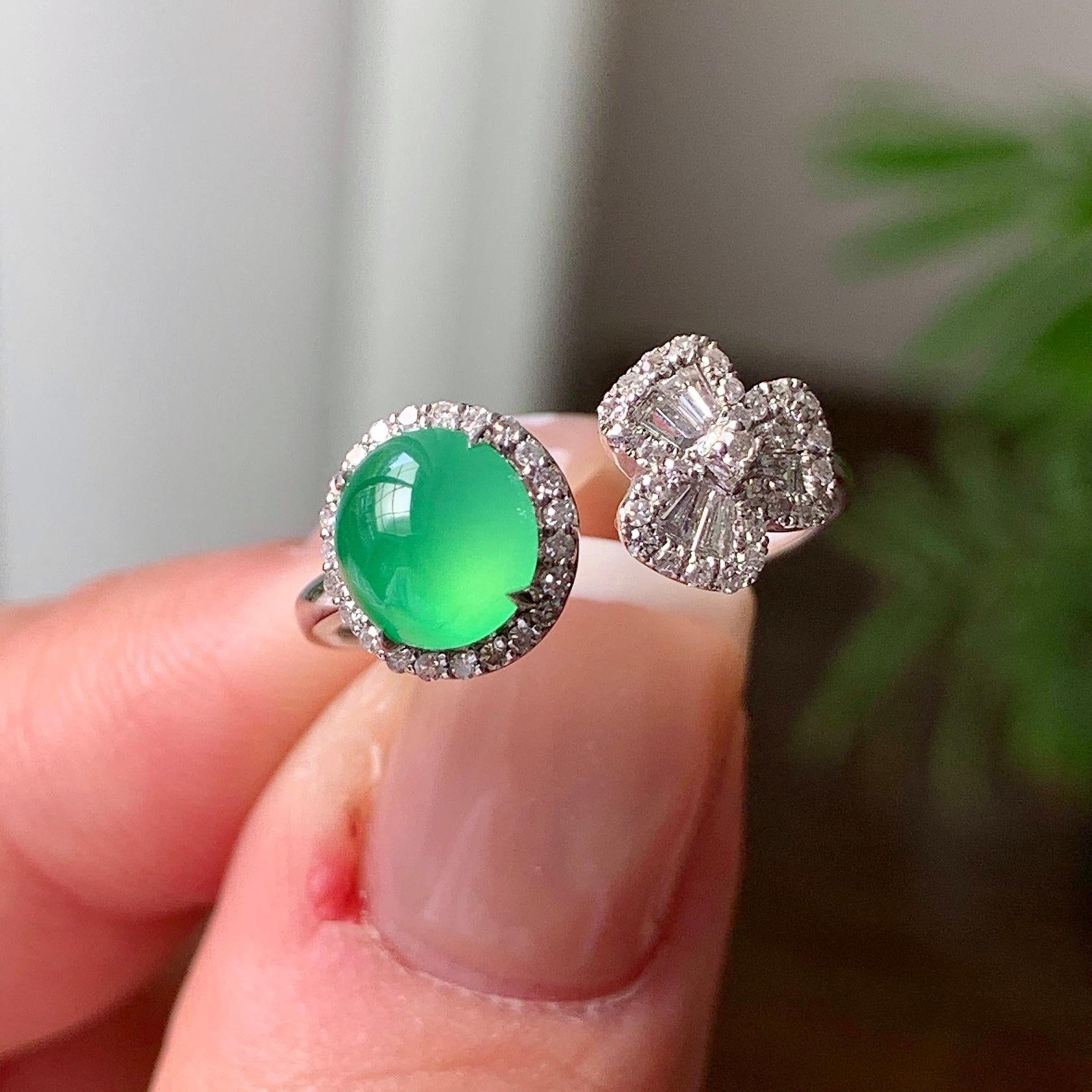 18K金钻镶糯冰种晴水蛋面戒指  天然缅甸A货翡翠（yc361130）