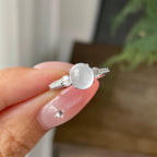 18k金钻镶冰种无色蛋面戒指      天然缅甸A货翡翠（yc426732）